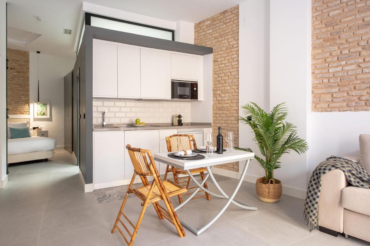 Hommyhome Conteros Cathedral Apartments Севиля Екстериор снимка