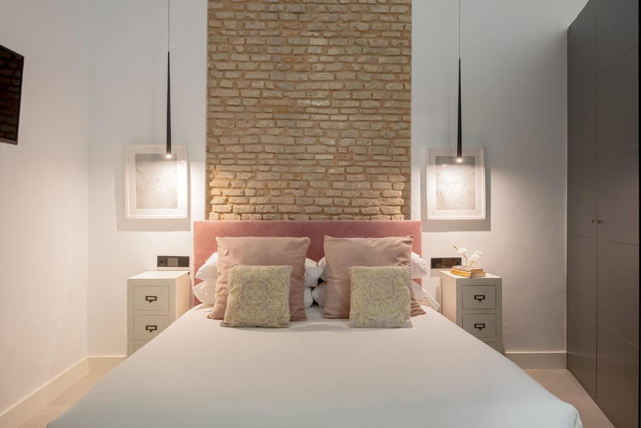 Hommyhome Conteros Cathedral Apartments Севиля Екстериор снимка