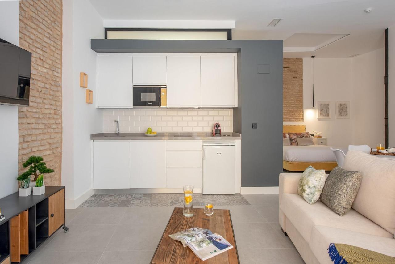 Hommyhome Conteros Cathedral Apartments Севиля Екстериор снимка