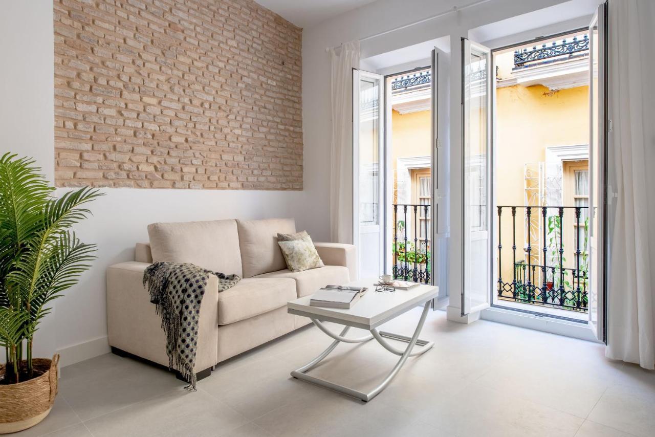 Hommyhome Conteros Cathedral Apartments Севиля Екстериор снимка