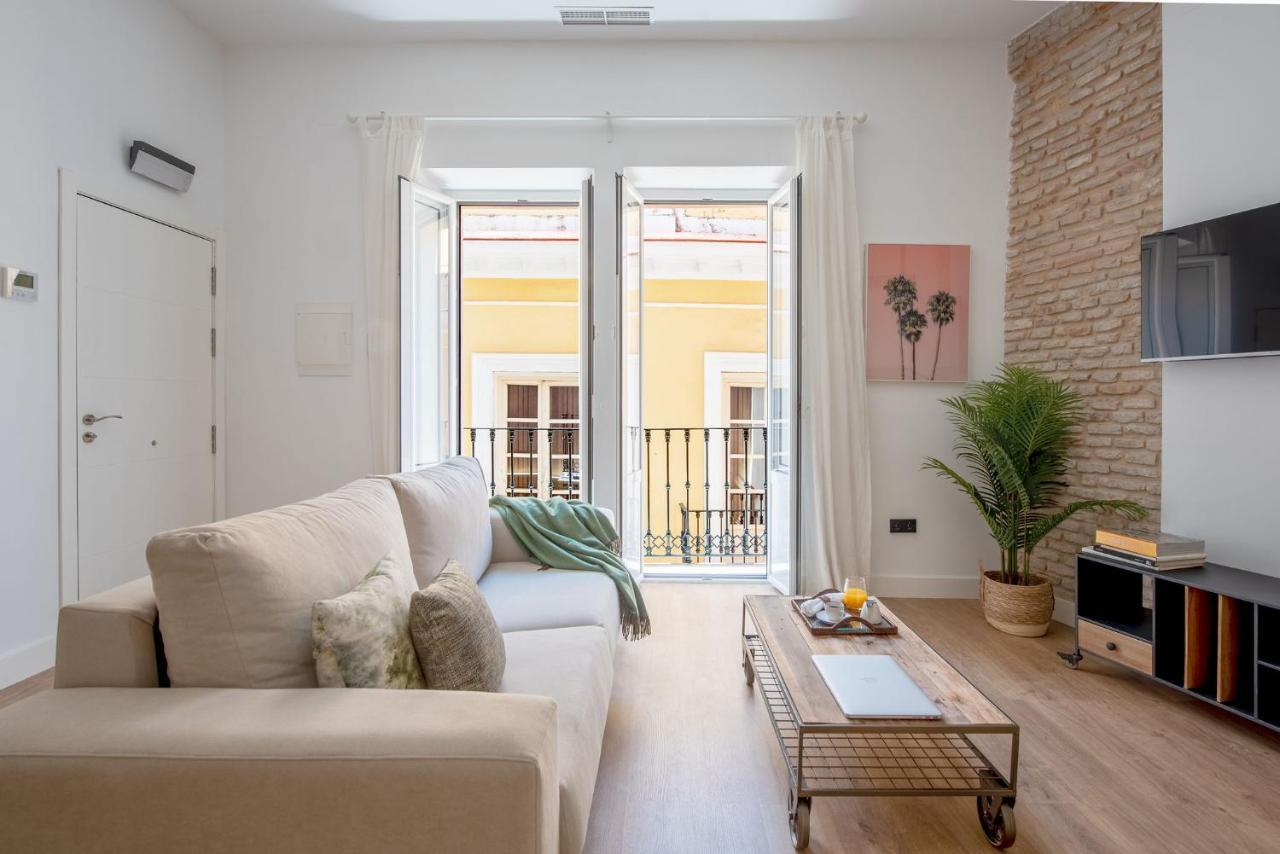 Hommyhome Conteros Cathedral Apartments Севиля Екстериор снимка