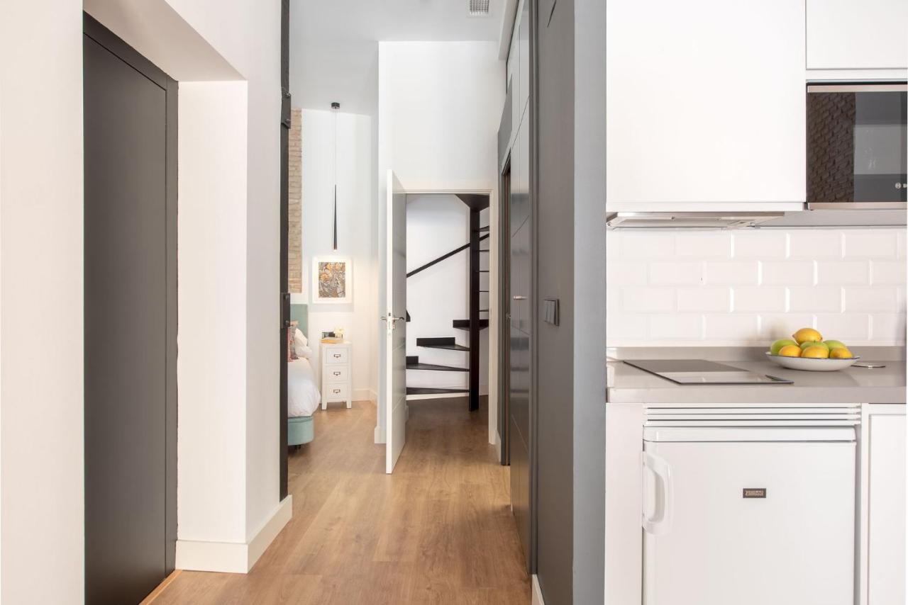 Hommyhome Conteros Cathedral Apartments Севиля Екстериор снимка